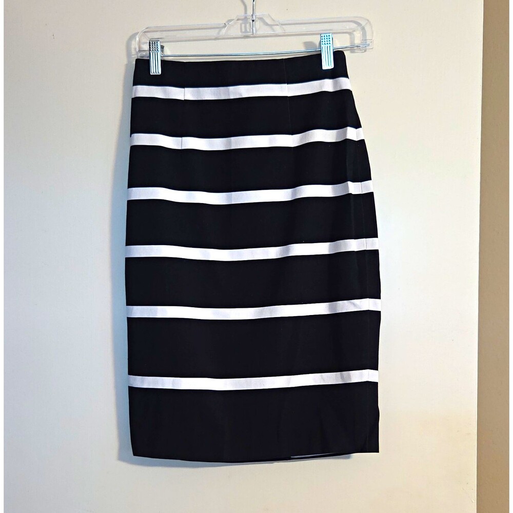 Banana Republic Women’s 2P Black/White Striped Pencil Knee Skirt Stretch Zip